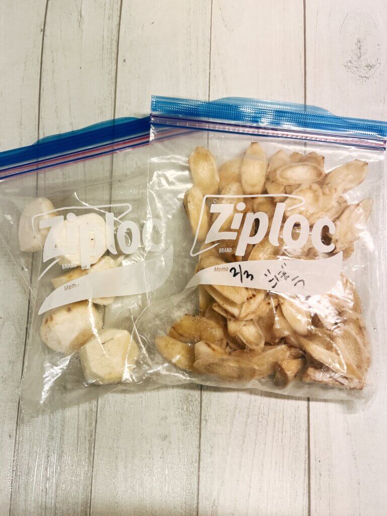 冷凍保存しているごぼうと里芋のストック