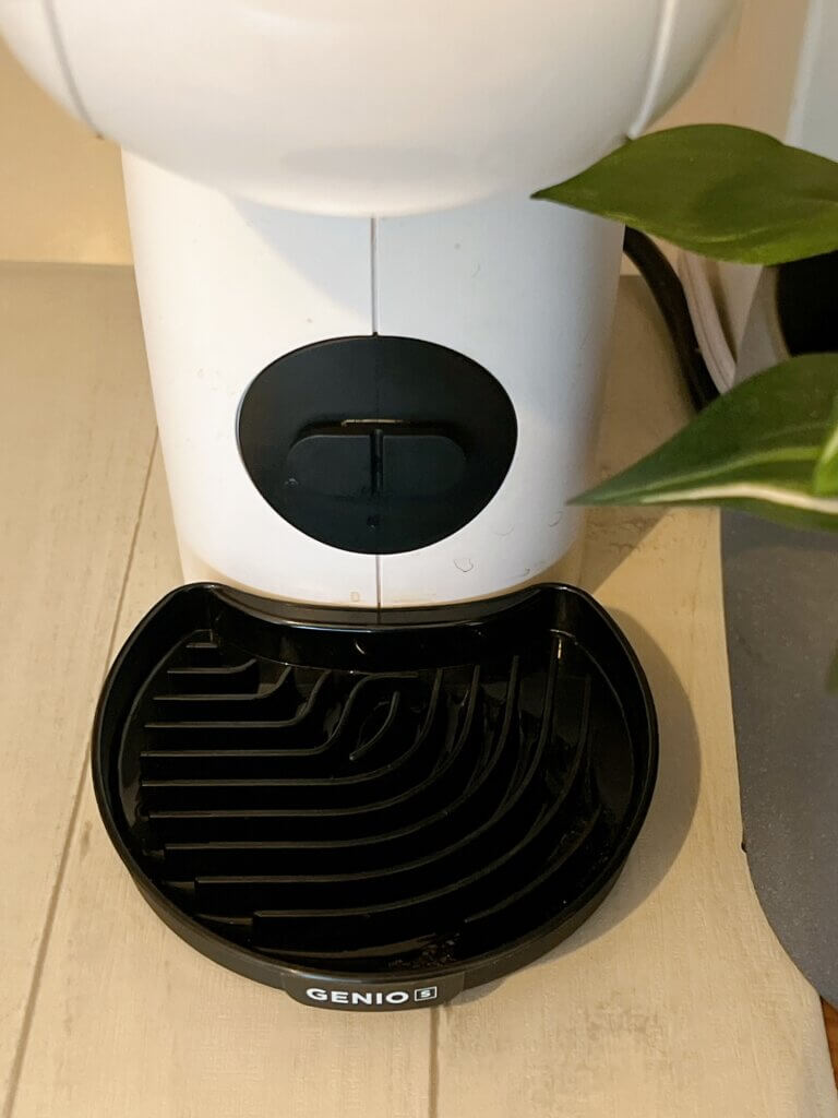 ドルチェグストのカップ受け(低い位置)