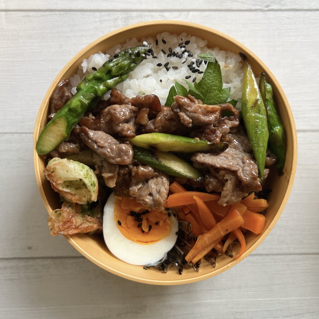 男子弁当 豚肉とアスパラ弁当