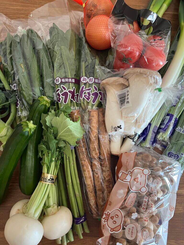 ジップ冷凍用にまとめ買いした野菜