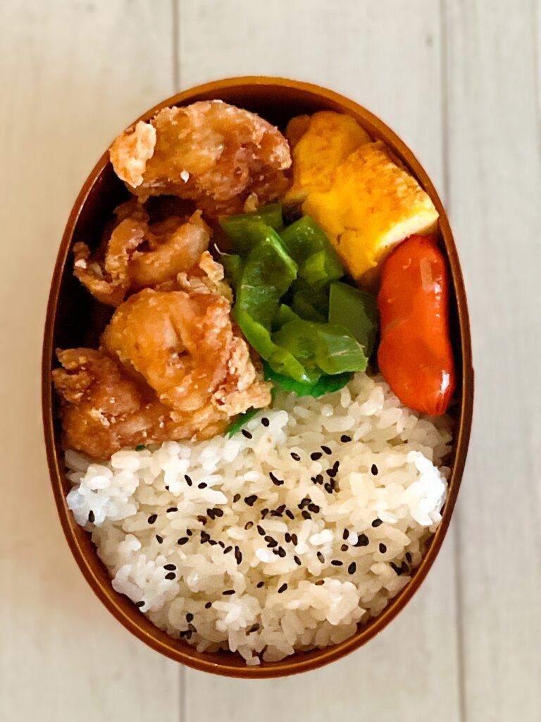 唐揚げがメインの男子弁当